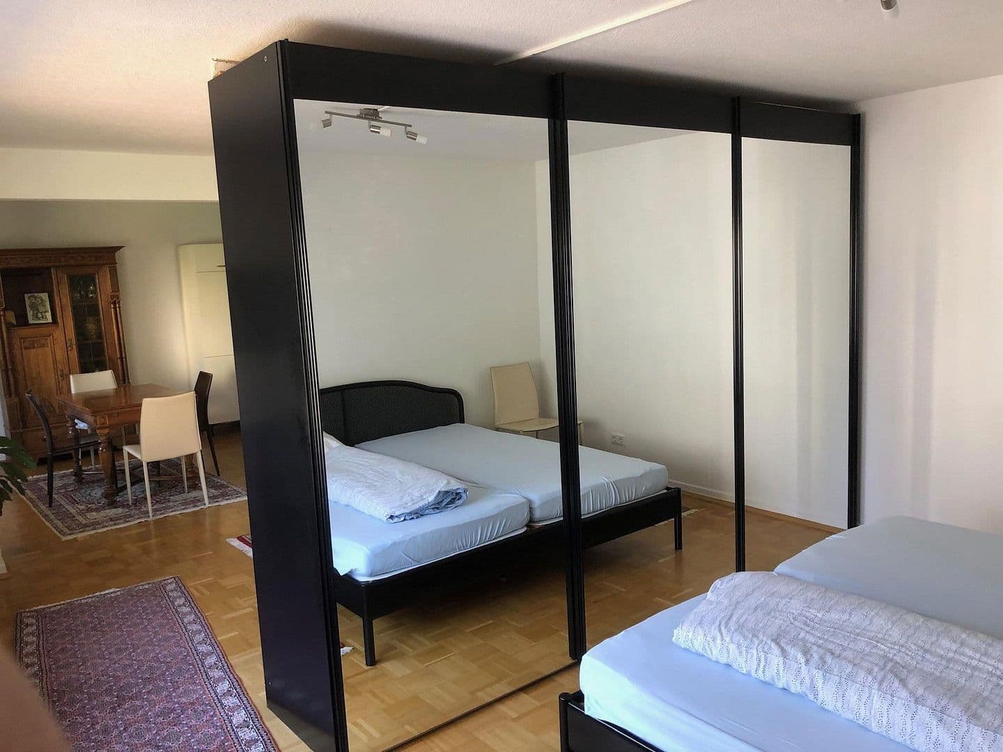 Predaj domu 320 m², pozemek 694 m², Frankfurt, Hesensko Predaj domu 320 m², pozemek 694 m², Frankfurt, Hesensko