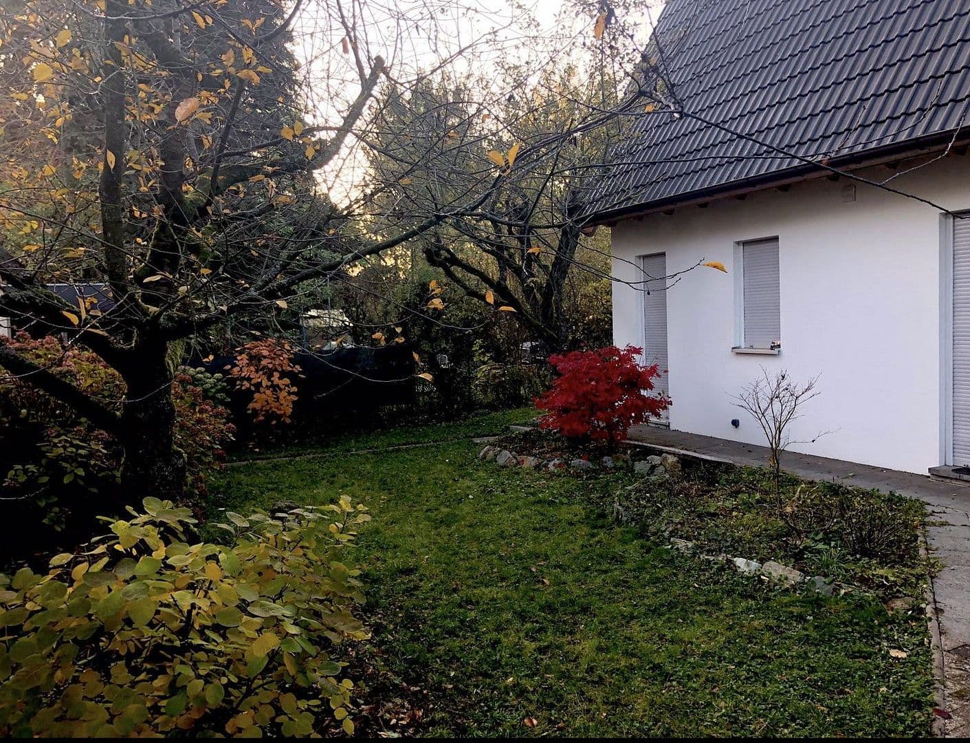 Predaj domu 320 m², pozemek 694 m², Frankfurt, Hesensko Predaj domu 320 m², pozemek 694 m², Frankfurt, Hesensko