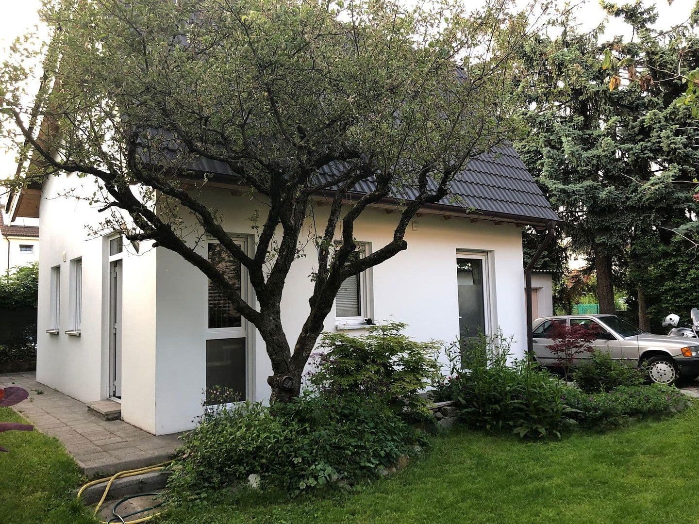 Predaj domu 320 m², pozemek 694 m², Frankfurt, Hesensko Predaj domu 320 m², pozemek 694 m², Frankfurt, Hesensko