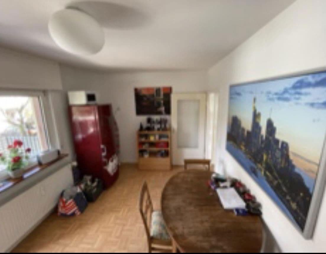 Predaj domu 320 m², pozemek 694 m², Frankfurt, Hesensko Predaj domu 320 m², pozemek 694 m², Frankfurt, Hesensko