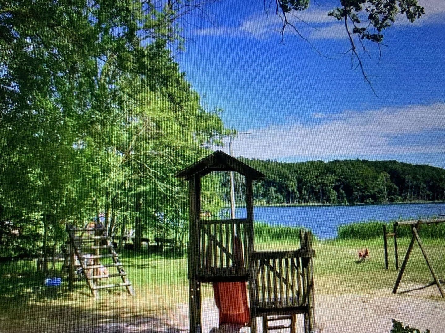 Predaj bytu 3-izbový 73 m², Korswandt, Meklenbursko-Predpomoransko Predaj bytu 3-izbový 73 m², Korswandt, Meklenbursko-Predpomoransko