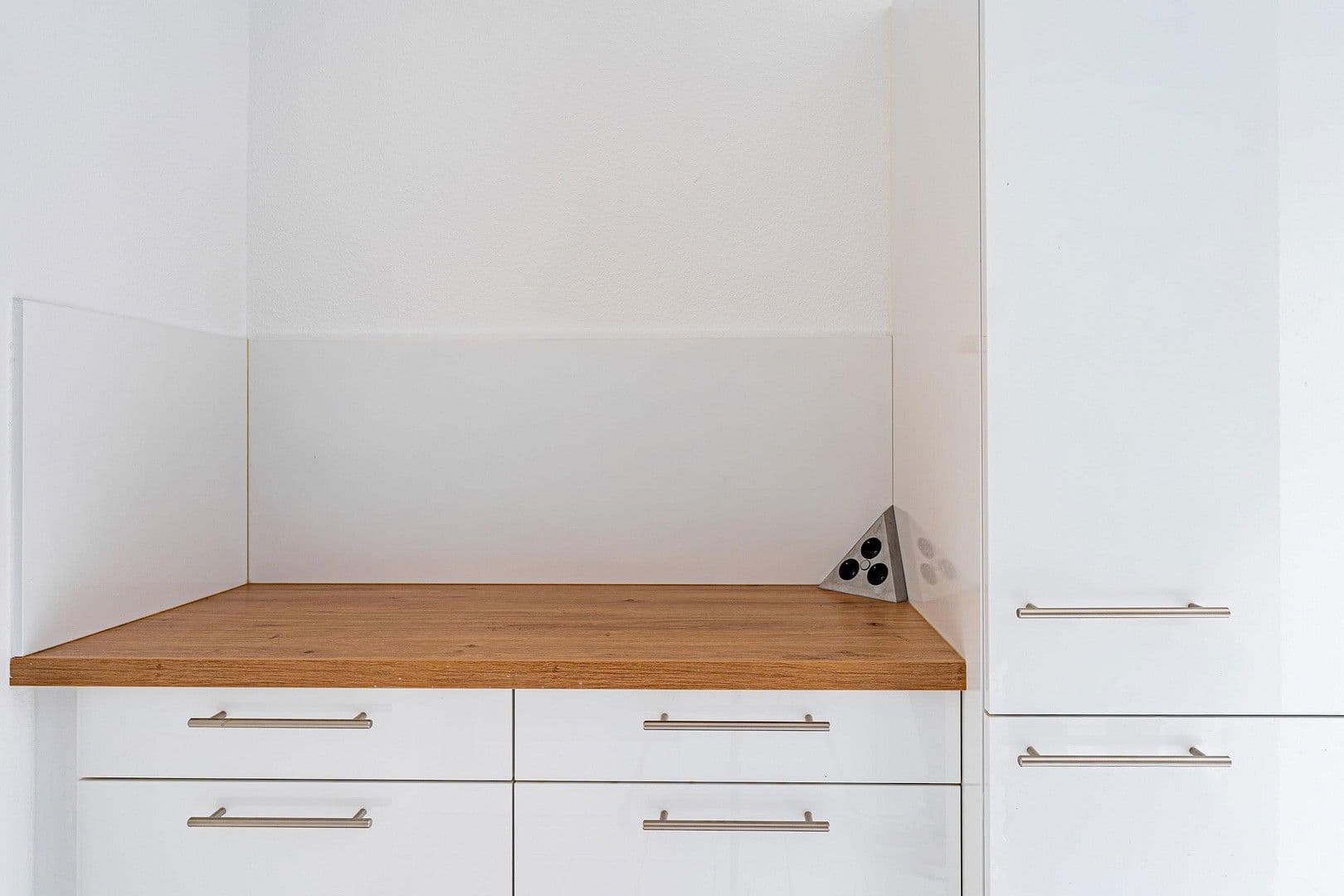 Predaj bytu 3-izbový 140 m², Alfred-Kowalke-Str.14, Berlin, Berlín Predaj bytu 3-izbový 140 m², Alfred-Kowalke-Str.14, Berlin, Berlín