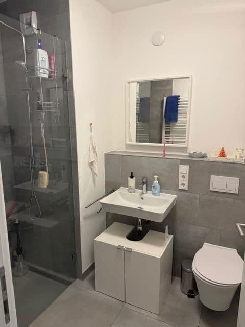 Prenájom bytu 3-izbový 83 m², Leinweberweg 45, München, Bavorsko Prenájom bytu 3-izbový 83 m², Leinweberweg 45, München, Bavorsko