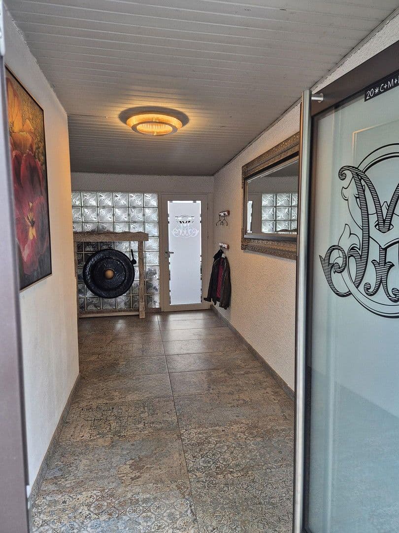 Predaj domu 253 m², pozemek 998 m², Untermeitingen, Bavorsko Predaj domu 253 m², pozemek 998 m², Untermeitingen, Bavorsko