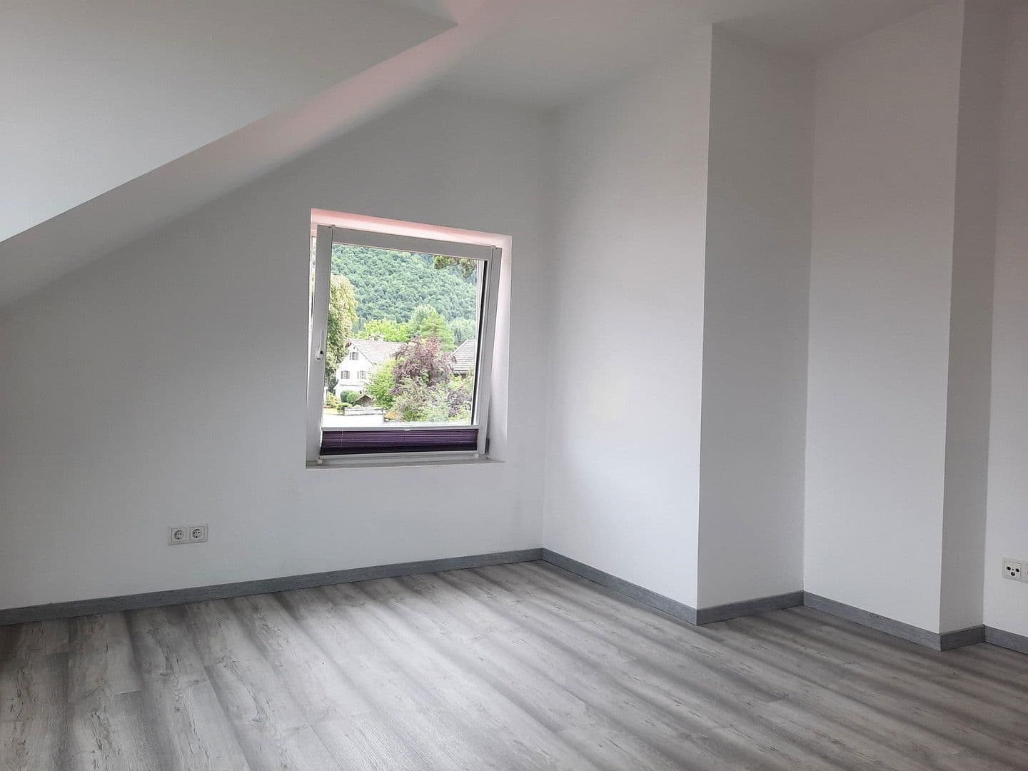 Prenájom bytu 3-izbový 99 m², Kochel am See, Bavorsko Prenájom bytu 3-izbový 99 m², Kochel am See, Bavorsko