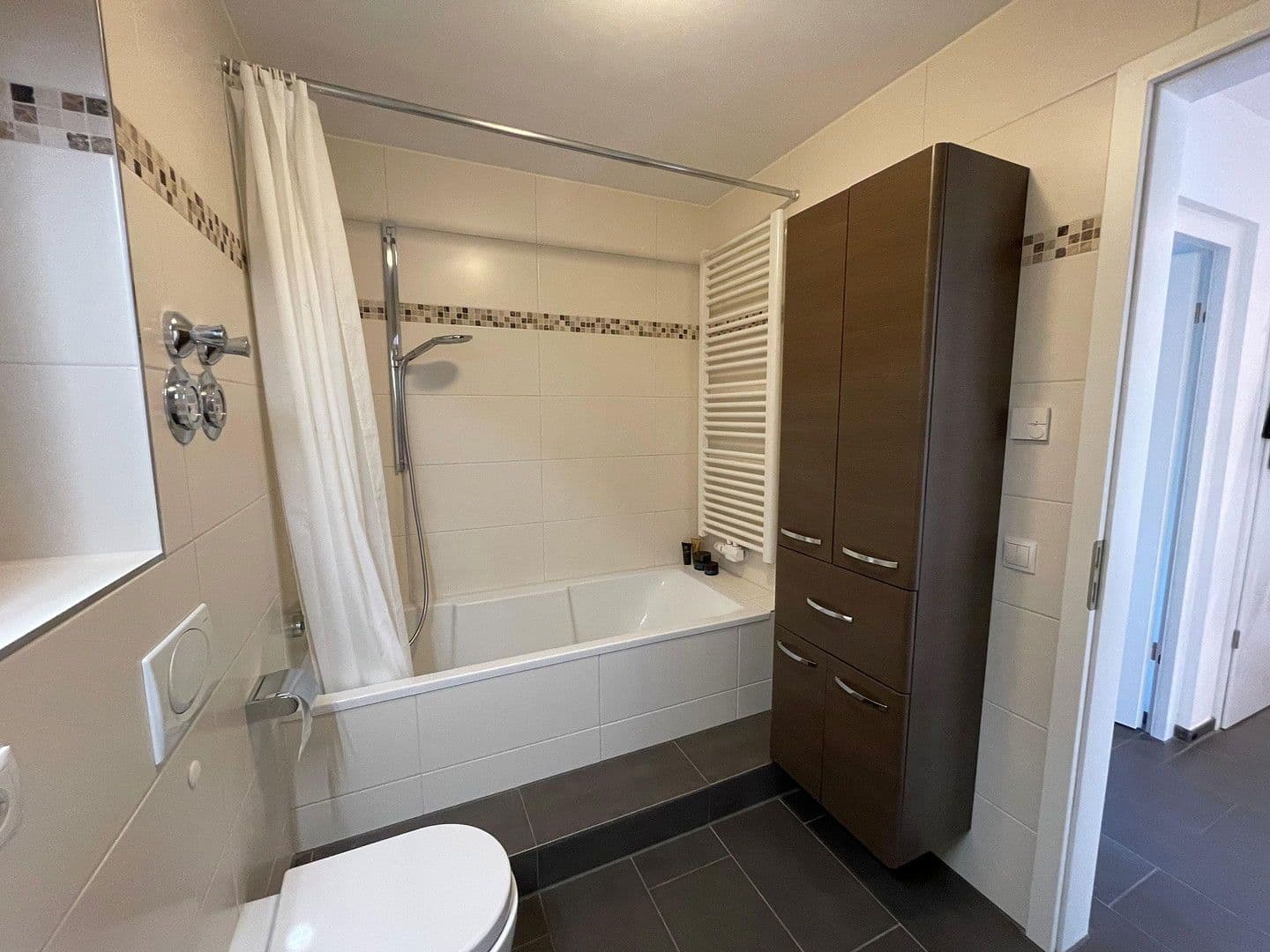 Predaj bytu 3-izbový 72 m², Vaterstetten, Bavorsko Predaj bytu 3-izbový 72 m², Vaterstetten, Bavorsko