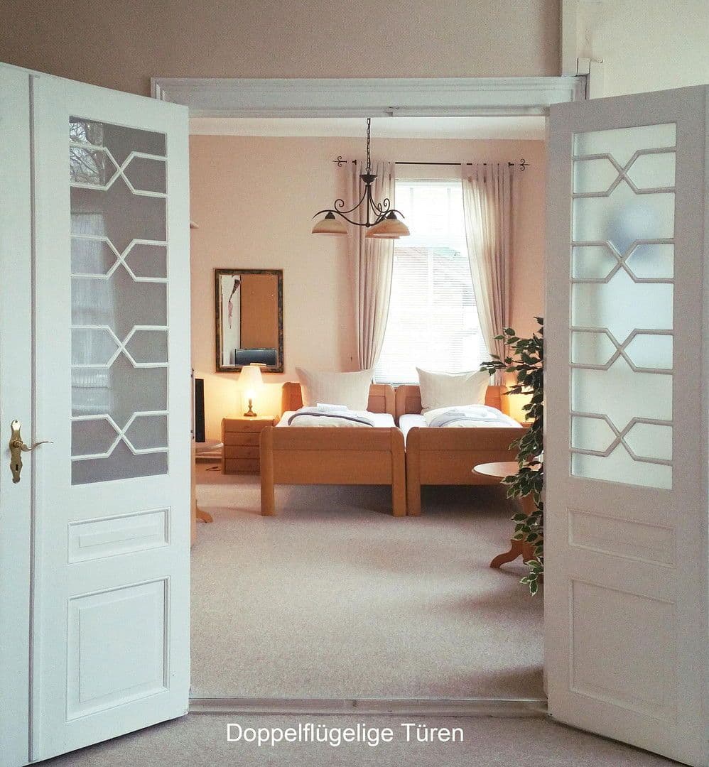 Predaj domu 369 m², pozemek 722 m², Am Lotsenberg 11, Travemünde, Šlezvicko-Holštajnsko Predaj domu 369 m², pozemek 722 m², Am Lotsenberg 11, Travemünde, Šlezvicko-Holštajnsko