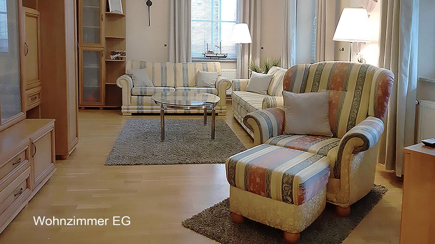 Predaj domu 369 m², pozemek 722 m², Am Lotsenberg 11, Travemünde, Šlezvicko-Holštajnsko Predaj domu 369 m², pozemek 722 m², Am Lotsenberg 11, Travemünde, Šlezvicko-Holštajnsko