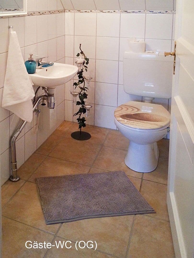 Predaj domu 369 m², pozemek 722 m², Am Lotsenberg 11, Travemünde, Šlezvicko-Holštajnsko Predaj domu 369 m², pozemek 722 m², Am Lotsenberg 11, Travemünde, Šlezvicko-Holštajnsko