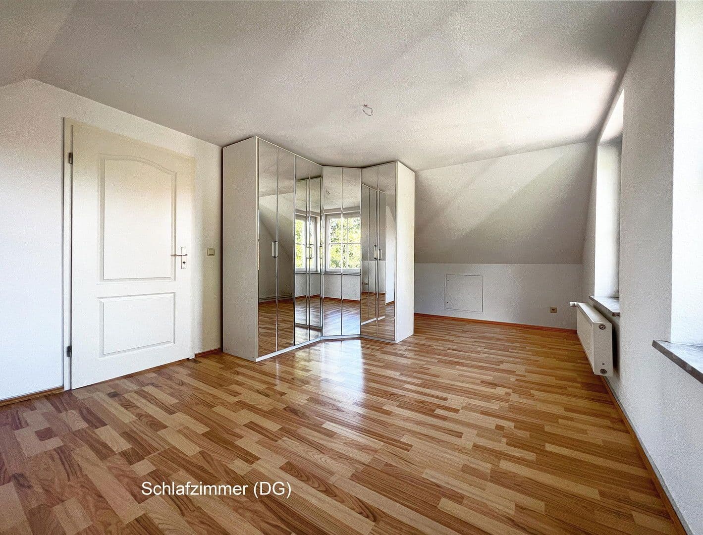 Predaj domu 369 m², pozemek 722 m², Am Lotsenberg 11, Travemünde, Šlezvicko-Holštajnsko Predaj domu 369 m², pozemek 722 m², Am Lotsenberg 11, Travemünde, Šlezvicko-Holštajnsko