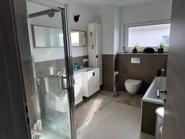 Predaj domu 180 m², pozemek 452 m², Markdorf, Bádensko-Wurttembersko Predaj domu 180 m², pozemek 452 m², Markdorf, Bádensko-Wurttembersko