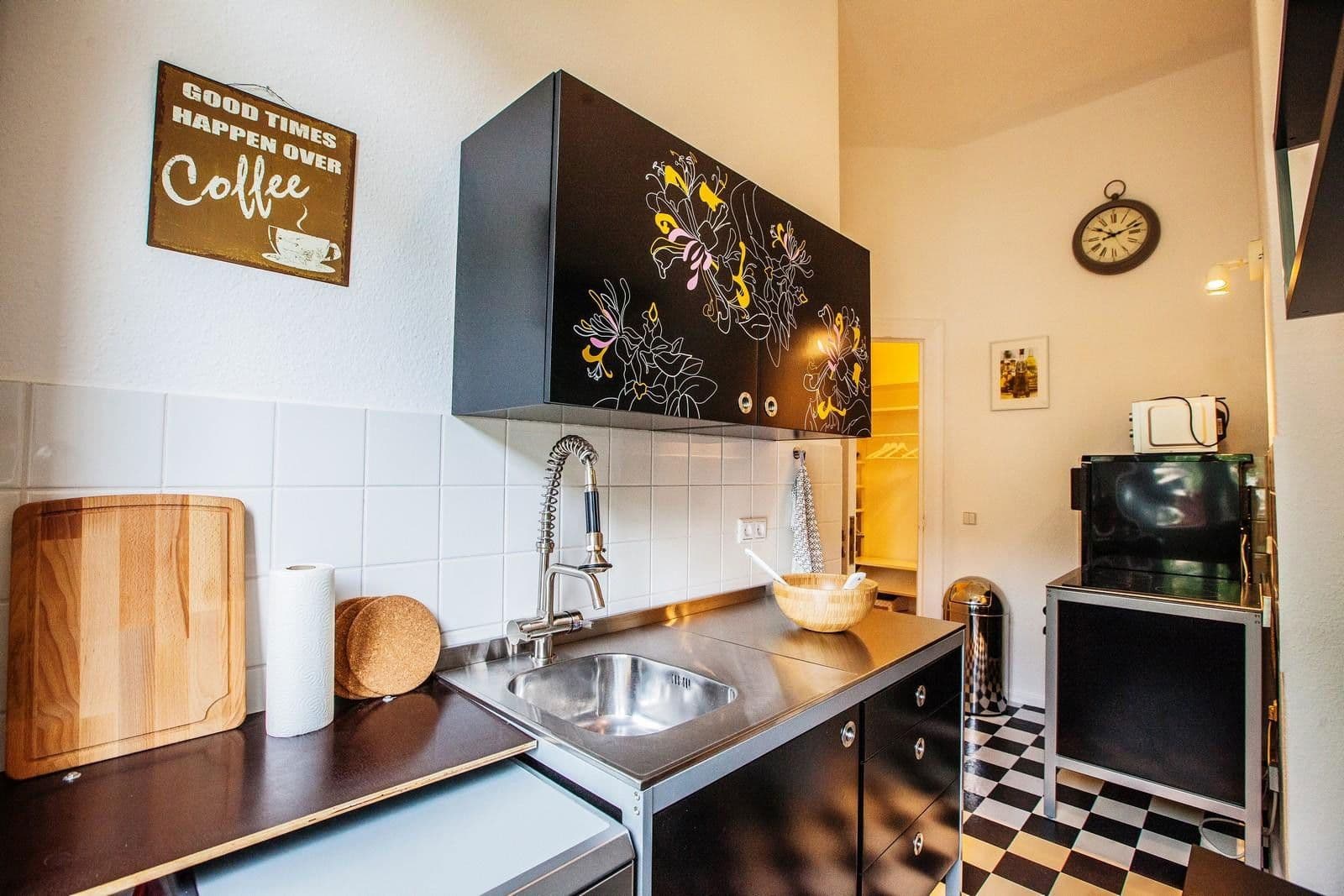 Prenájom bytu 1-izbový 47 m², Berlin, Berlín Prenájom bytu 1-izbový 47 m², Berlin, Berlín