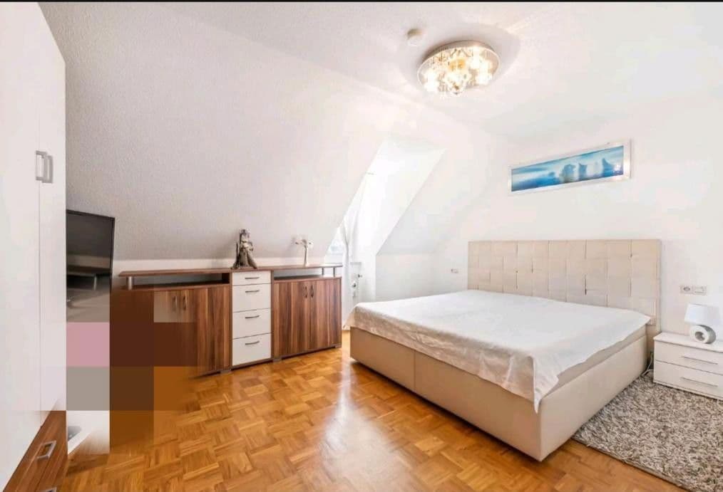 Predaj bytu 4-izbový 97 m², Gemmingen, Bádensko-Wurttembersko Predaj bytu 4-izbový 97 m², Gemmingen, Bádensko-Wurttembersko