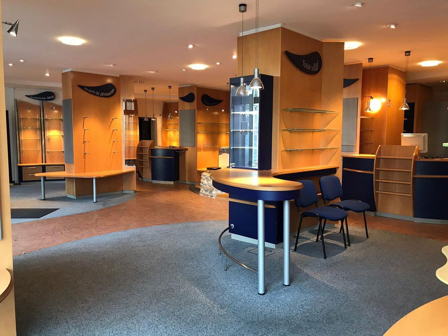 Predaj nebytového priestoru 291 m², Salzufler Str. 25, Bad Salzuflen, Severné Porýnie - Westfálsko Predaj nebytového priestoru 291 m², Salzufler Str. 25, Bad Salzuflen, Severné Porýnie - Westfálsko