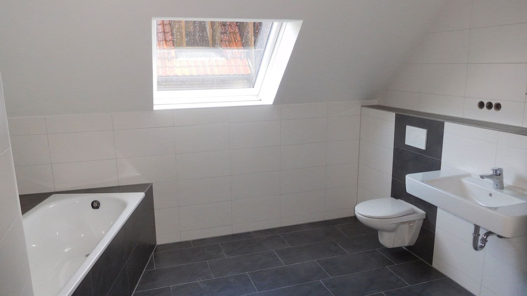 Prenájom bytu 2-izbový 56 m², Rathausstr. 22, Neckarsulm, Bádensko-Wurttembersko Prenájom bytu 2-izbový 56 m², Rathausstr. 22, Neckarsulm, Bádensko-Wurttembersko