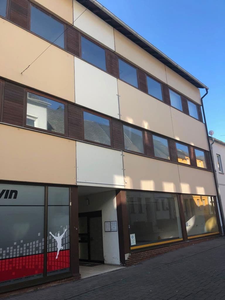 Predaj domu 300 m², pozemek 1.357 m², Neugasse, Hadamar, Hesensko Predaj domu 300 m², pozemek 1.357 m², Neugasse, Hadamar, Hesensko