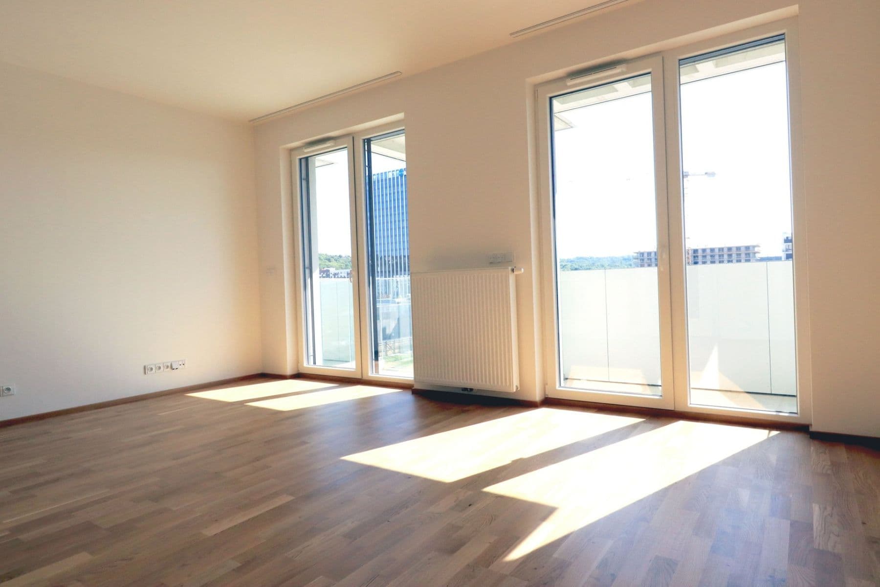 Prenájom bytu 1-izbový 33 m², Fafkových, Praha, Praha Prenájom bytu 1-izbový 33 m², Fafkových, Praha, Praha