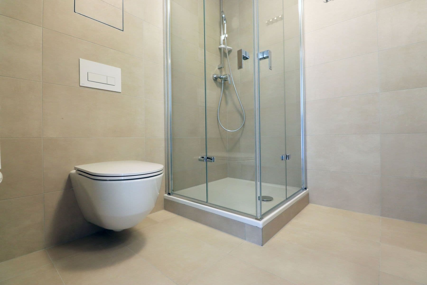 Prenájom bytu 1-izbový 33 m², Fafkových, Praha, Praha Prenájom bytu 1-izbový 33 m², Fafkových, Praha, Praha