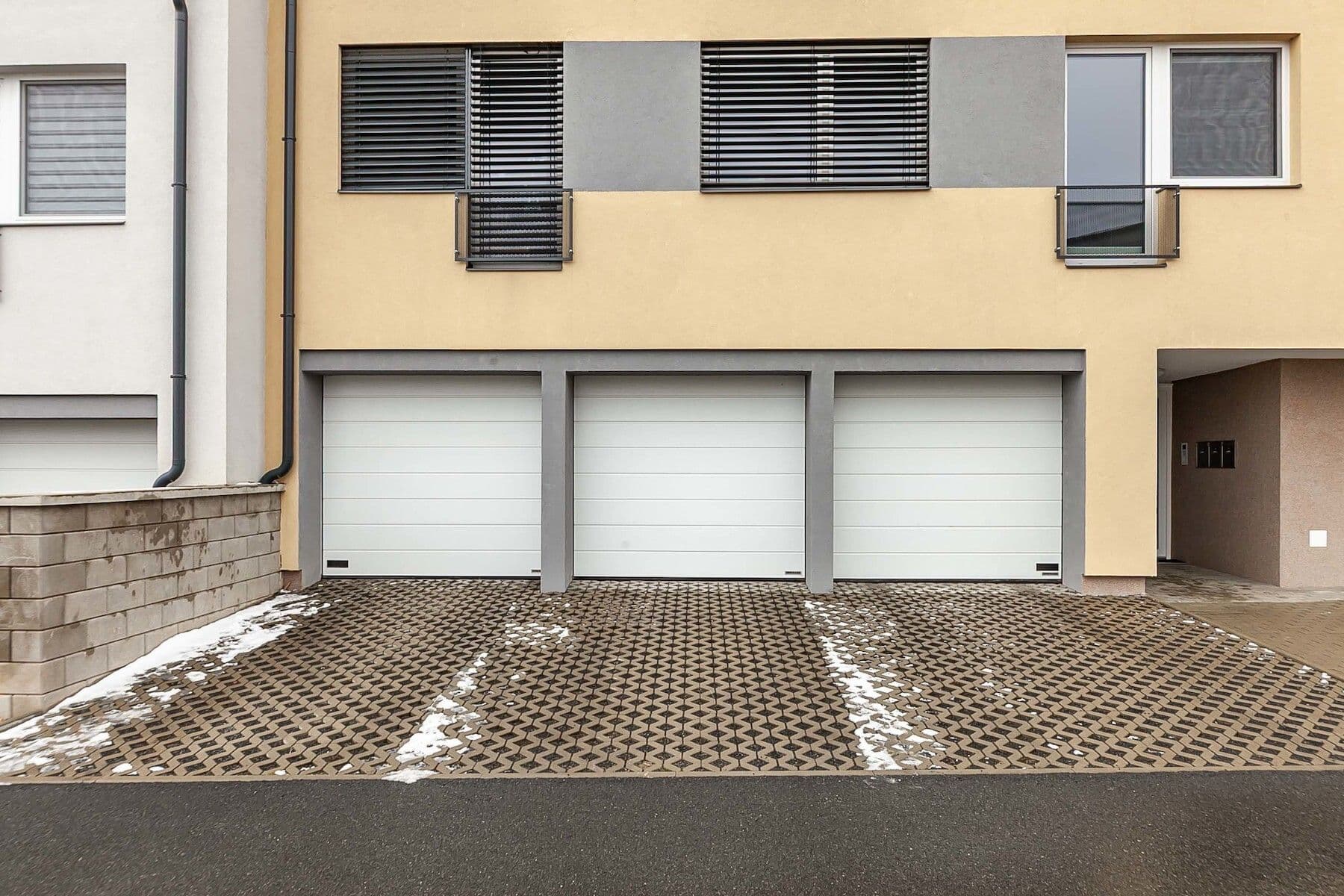 Predaj bytu 2-izbový 75 m², Mileny Hážové, Mladá Boleslav, Středočeský kraj Predaj bytu 2-izbový 75 m², Mileny Hážové, Mladá Boleslav, Středočeský kraj