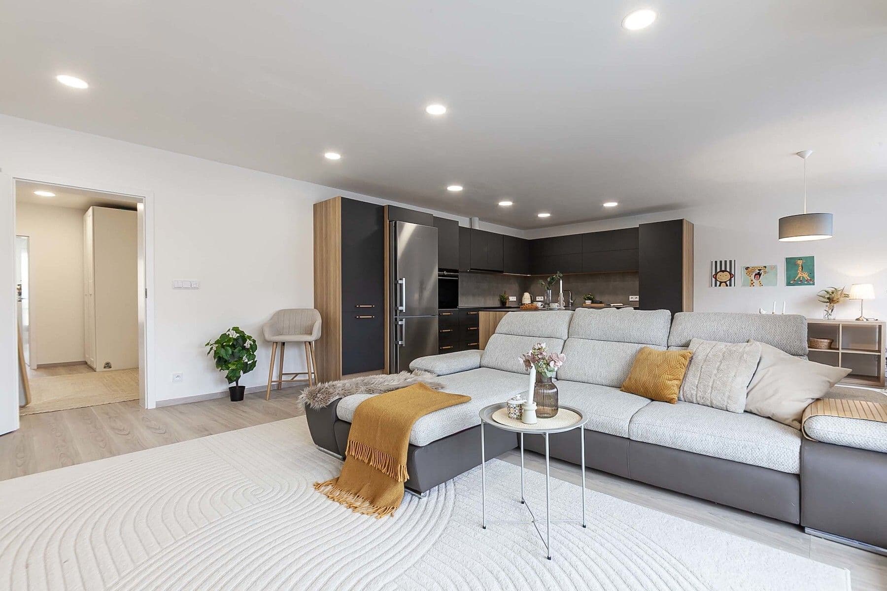Predaj bytu 2-izbový 75 m², Mileny Hážové, Mladá Boleslav, Středočeský kraj Predaj bytu 2-izbový 75 m², Mileny Hážové, Mladá Boleslav, Středočeský kraj