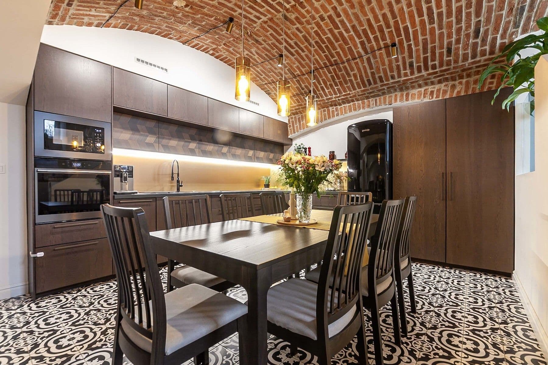 Predaj bytu 3-izbový 115 m², Pod Kotlaskou, Praha, Praha Predaj bytu 3-izbový 115 m², Pod Kotlaskou, Praha, Praha