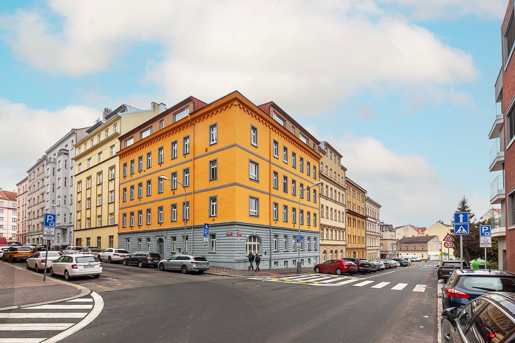 Predaj bytu 3-izbový 115 m², Pod Kotlaskou, Praha, Praha Predaj bytu 3-izbový 115 m², Pod Kotlaskou, Praha, Praha