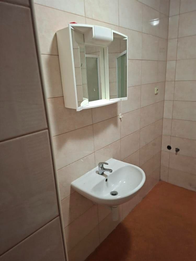 Prenájom bytu 3-izbový 66 m², Husova, Nepomuk, Plzeňský kraj Prenájom bytu 3-izbový 66 m², Husova, Nepomuk, Plzeňský kraj