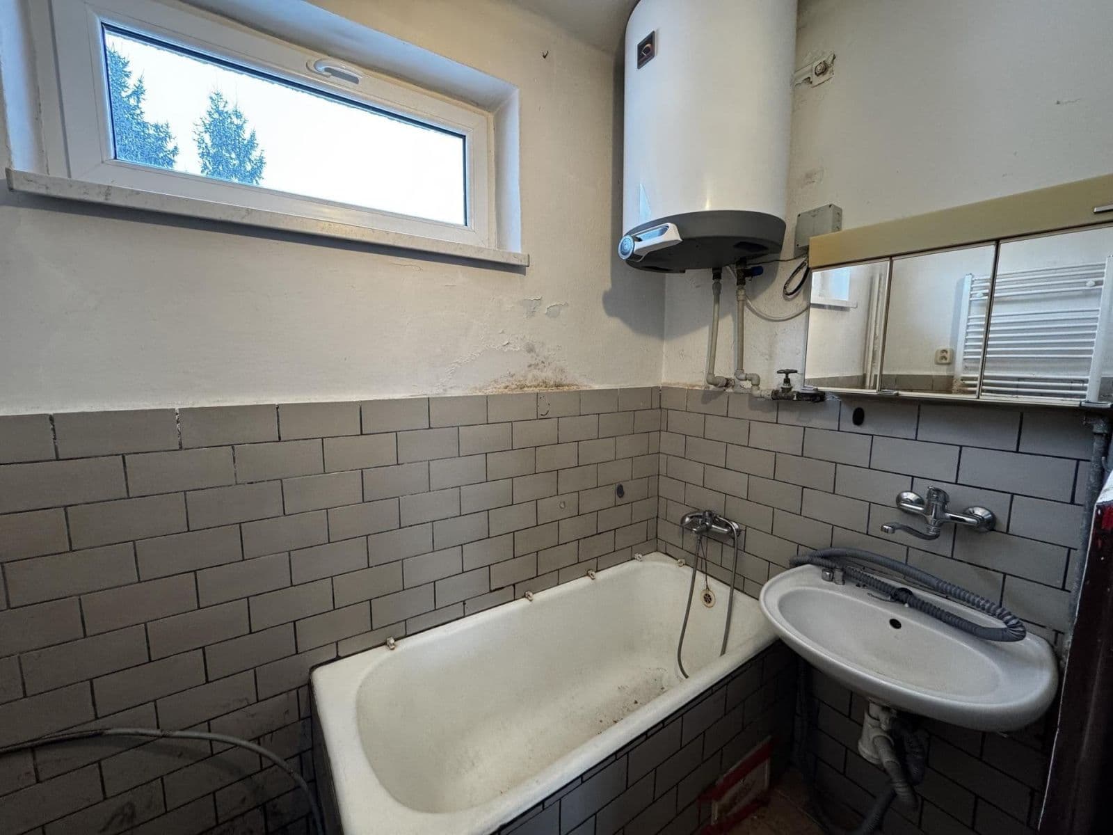 Prenájom bytu 3-izbový 80 m², Postupice, Středočeský kraj Prenájom bytu 3-izbový 80 m², Postupice, Středočeský kraj