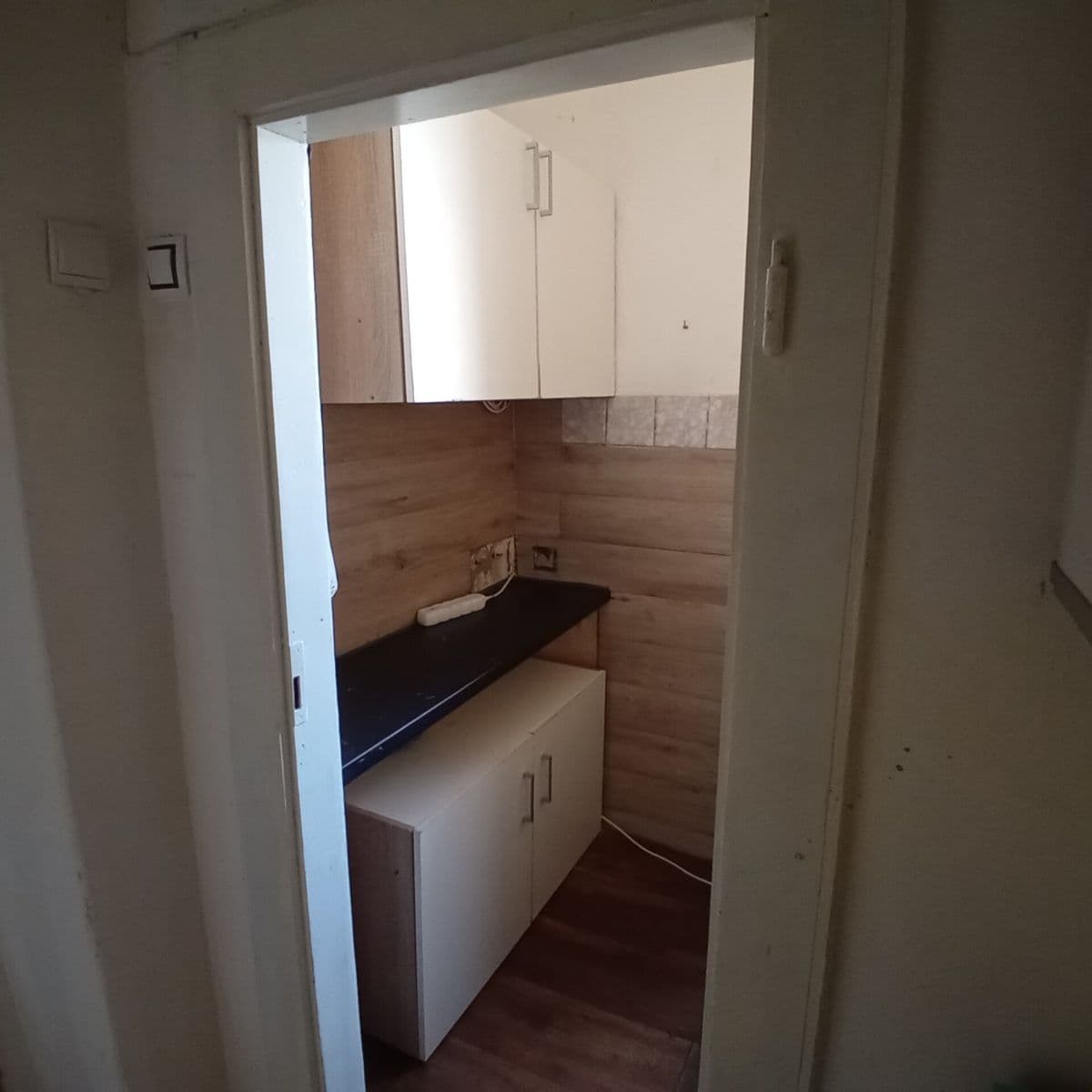 Prenájom nebytového priestoru 26 m², Hartigova, Praha, Praha Prenájom nebytového priestoru 26 m², Hartigova, Praha, Praha