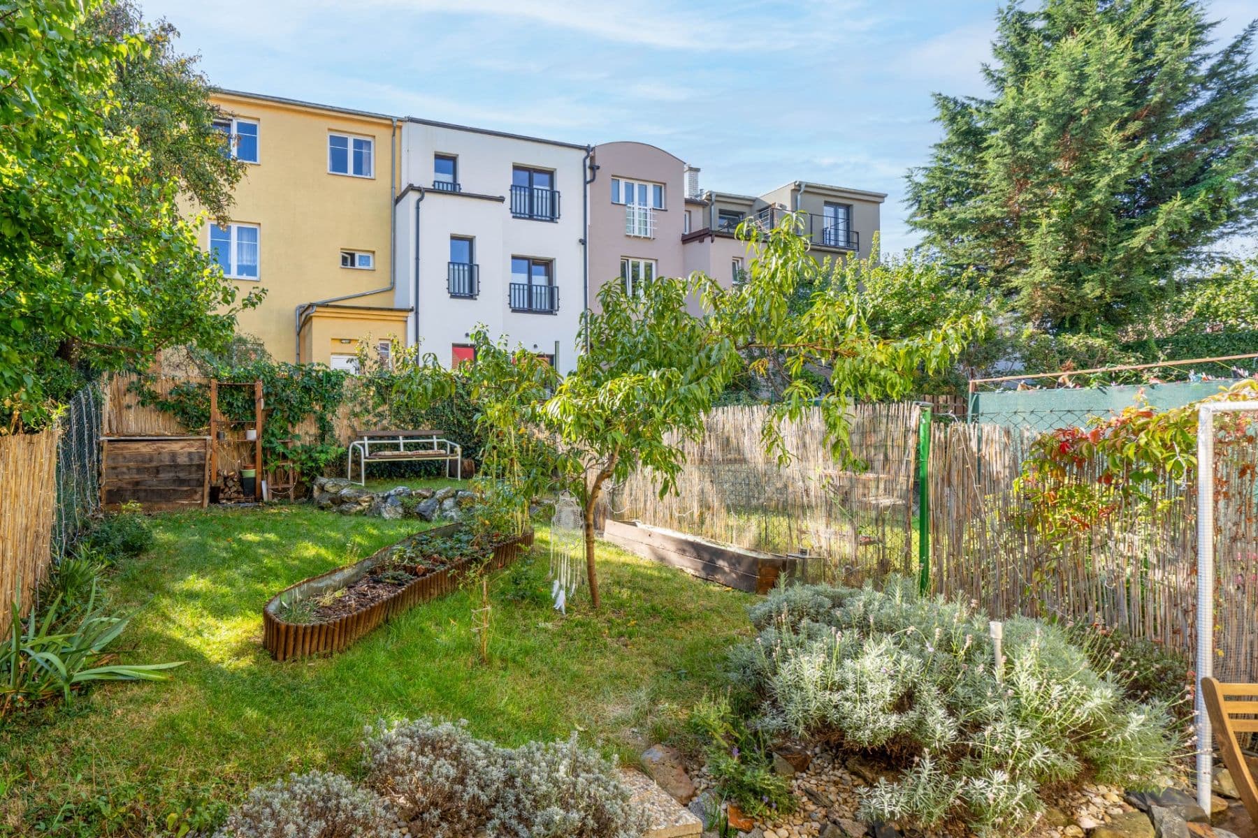 Prenájom bytu 15 m², Jiřinková, Praha, Praha Prenájom bytu 15 m², Jiřinková, Praha, Praha