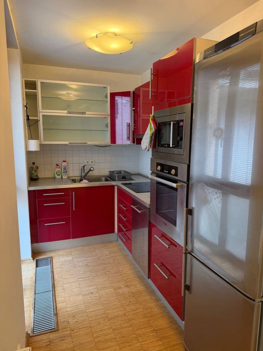 Prenájom bytu 1-izbový 48 m², Husitská, Praha, Praha Prenájom bytu 1-izbový 48 m², Husitská, Praha, Praha