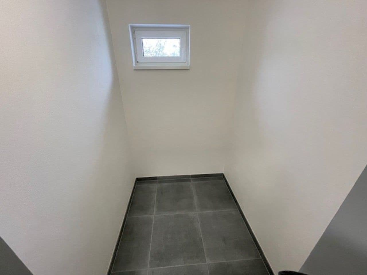 Prenájom bytu 2-izbový 64 m², Studentská, Plzeň, Plzeňský kraj Prenájom bytu 2-izbový 64 m², Studentská, Plzeň, Plzeňský kraj