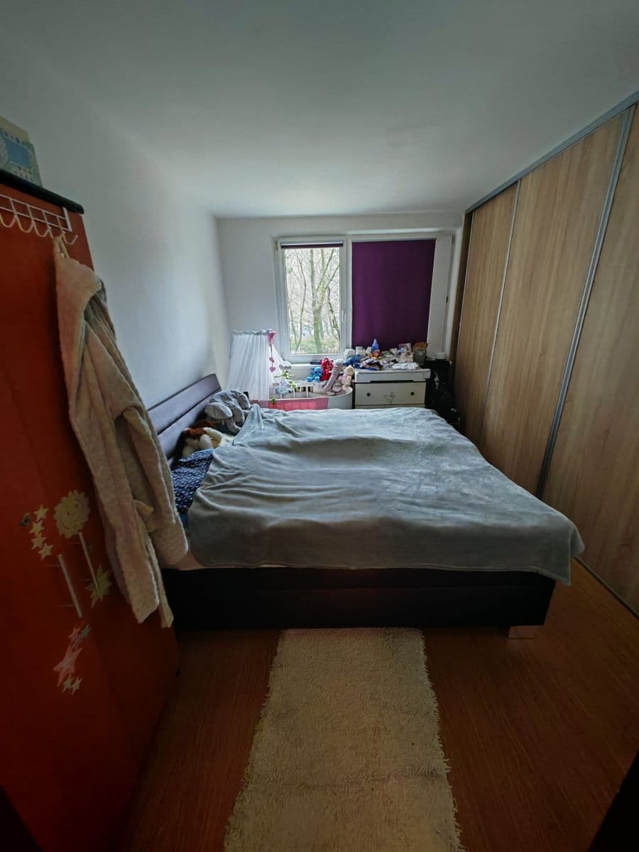 Predaj bytu 3-izbový 65 m², Karola Adlera, Dúbravka, Bratislavský kraj Predaj bytu 3-izbový 65 m², Karola Adlera, Dúbravka, Bratislavský kraj