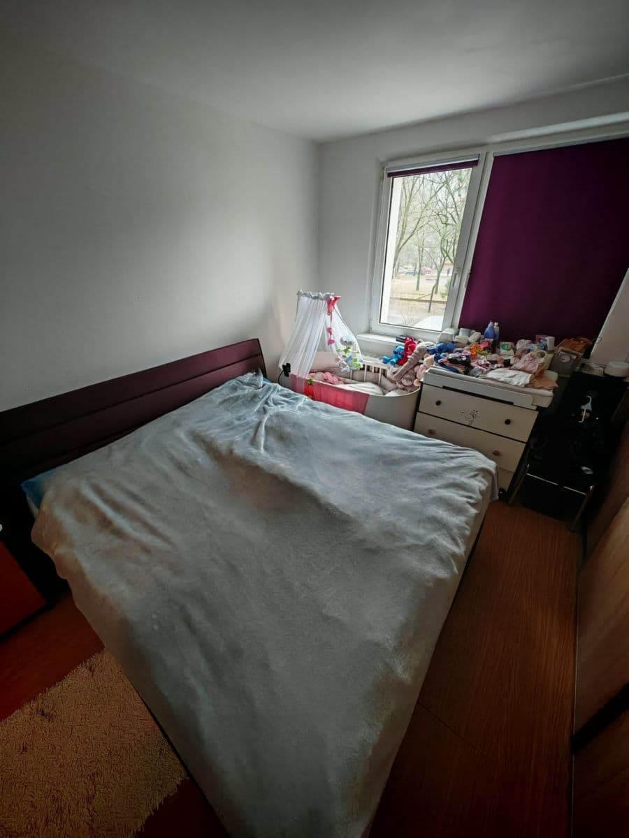 Predaj bytu 3-izbový 65 m², Karola Adlera, Dúbravka, Bratislavský kraj Predaj bytu 3-izbový 65 m², Karola Adlera, Dúbravka, Bratislavský kraj