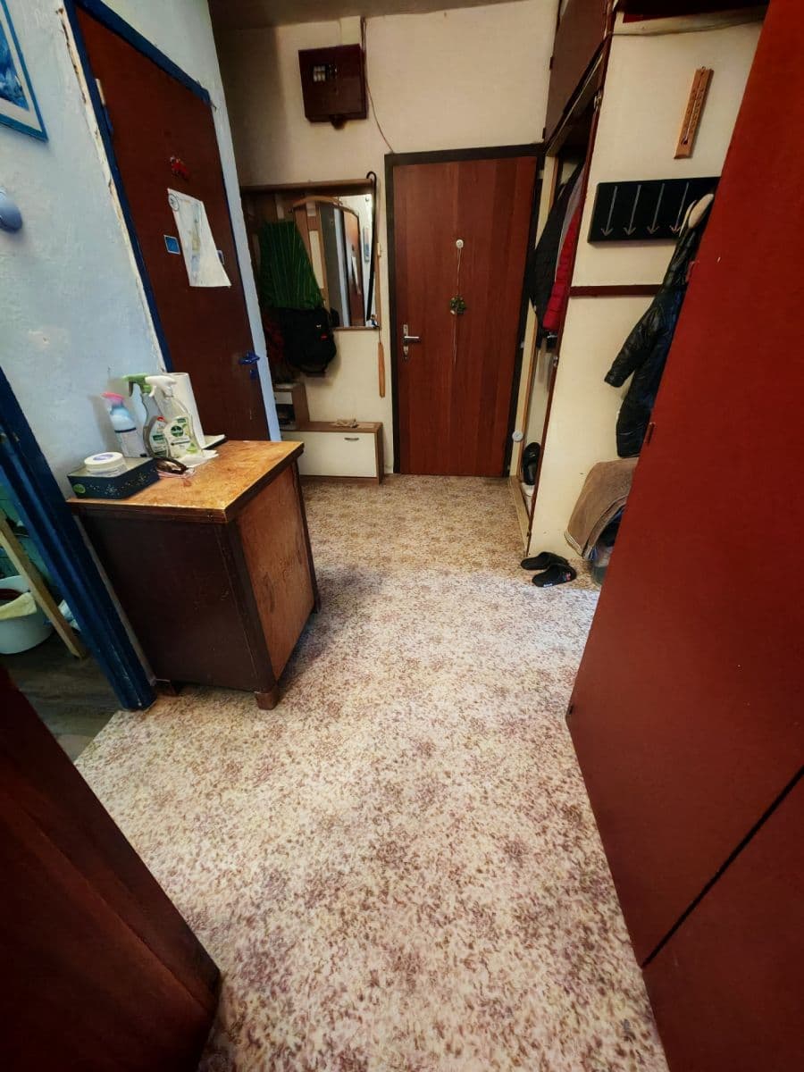 Predaj bytu 3-izbový 65 m², Karola Adlera, Dúbravka, Bratislavský kraj Predaj bytu 3-izbový 65 m², Karola Adlera, Dúbravka, Bratislavský kraj