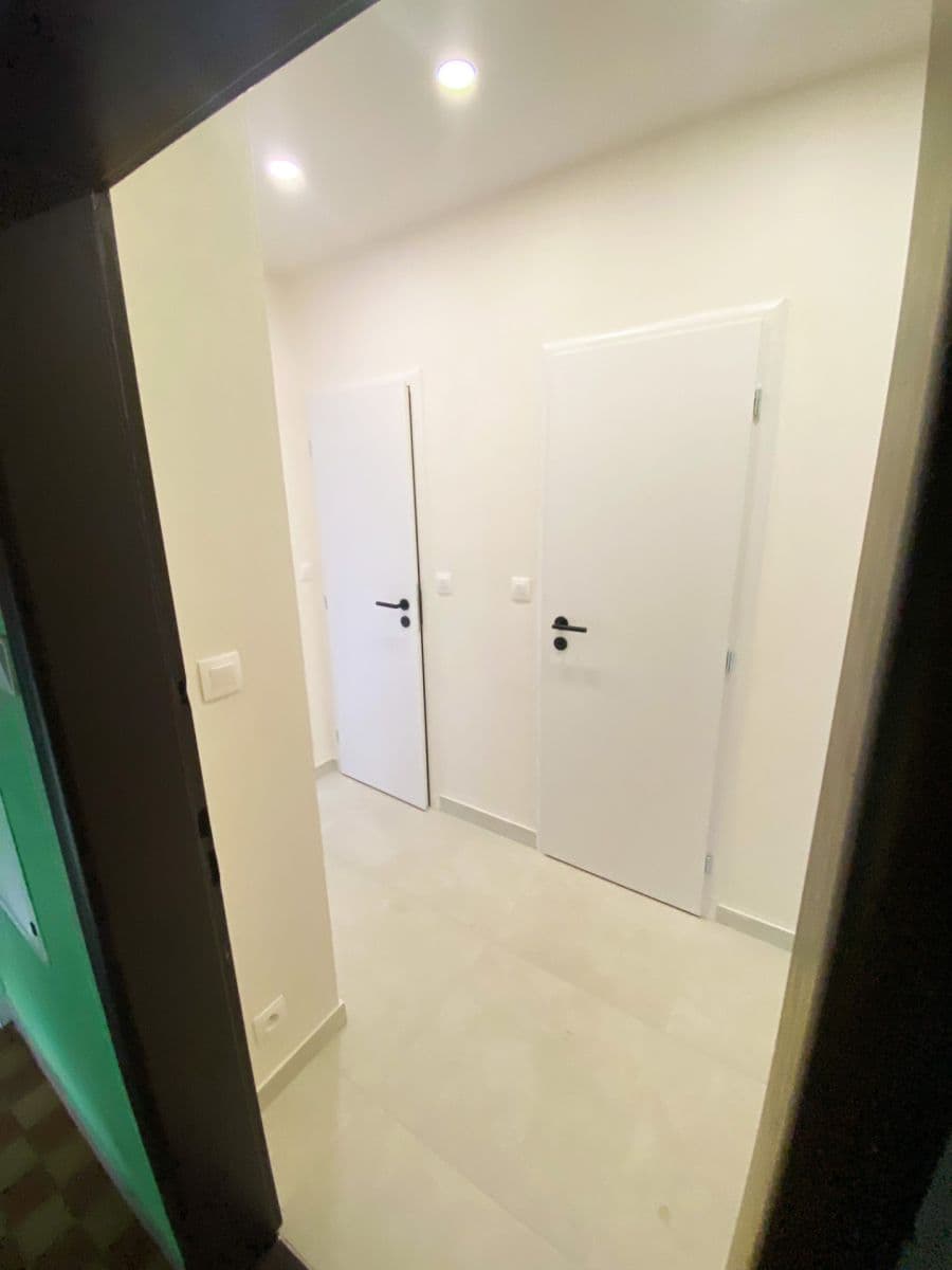 Prenájom bytu 2-izbový 52 m², Osiková, Praha, Praha Prenájom bytu 2-izbový 52 m², Osiková, Praha, Praha