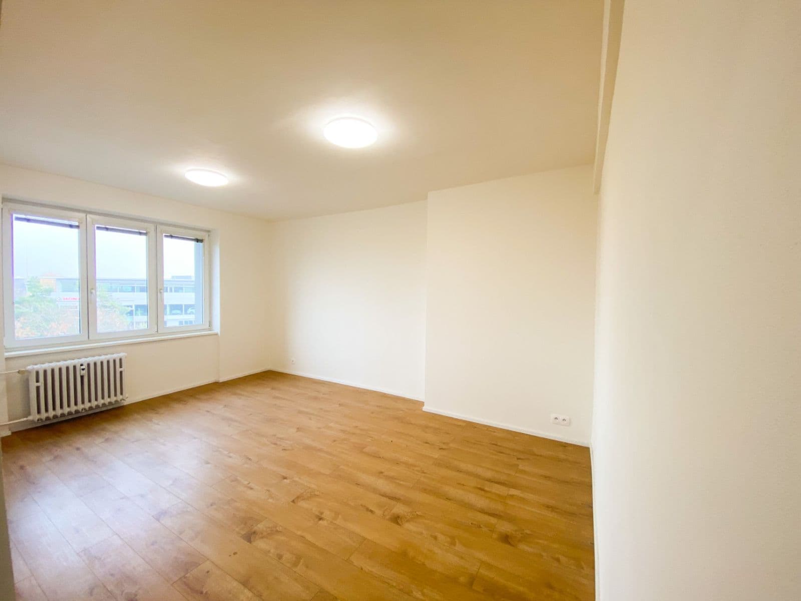 Prenájom bytu 2-izbový 52 m², Osiková, Praha, Praha Prenájom bytu 2-izbový 52 m², Osiková, Praha, Praha