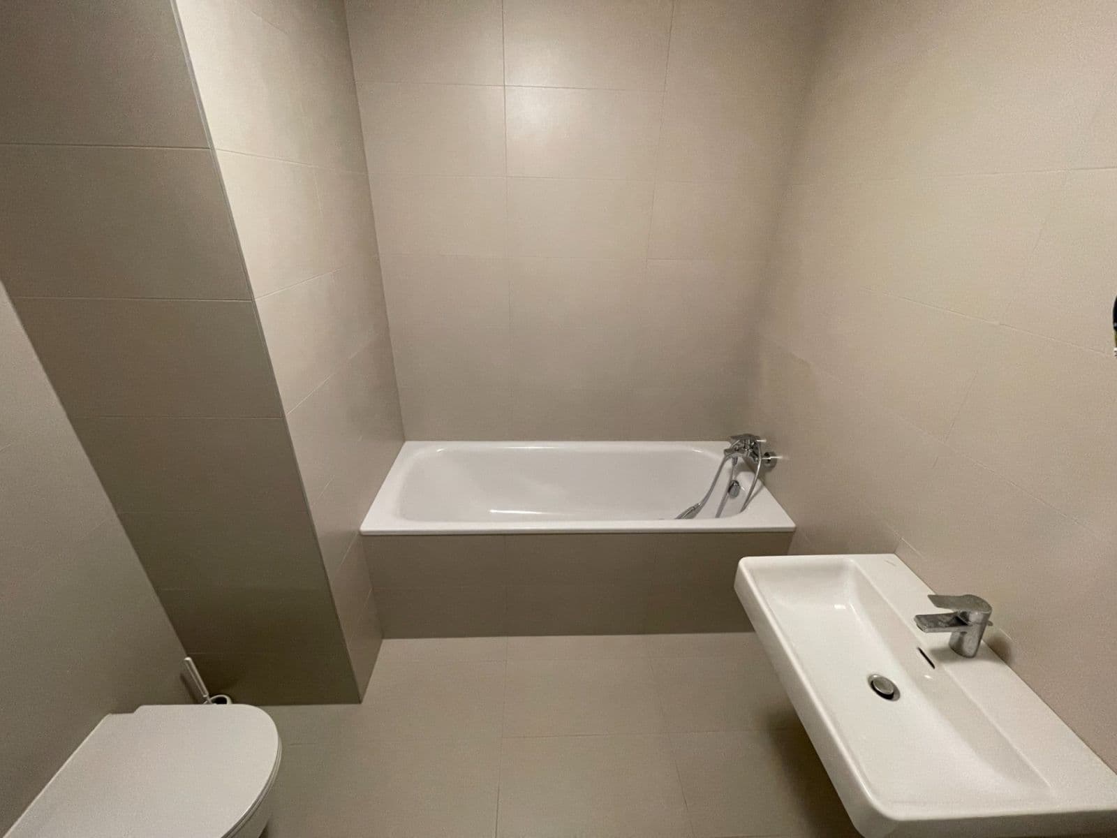 Prenájom bytu 1-izbový 35 m², Pechmanových, Praha, Praha Prenájom bytu 1-izbový 35 m², Pechmanových, Praha, Praha