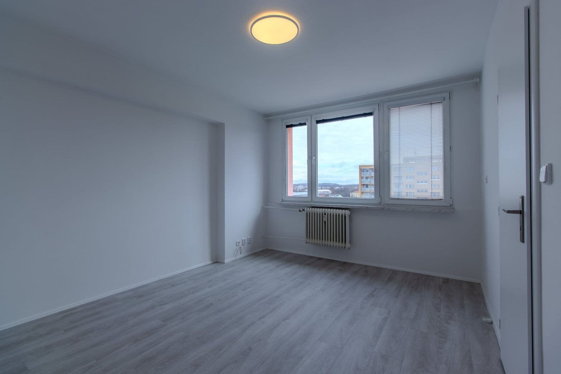 Prenájom bytu 1-izbový 32 m², sídl. Hůrka, Kralupy nad Vltavou, Středočeský kraj Prenájom bytu 1-izbový 32 m², sídl. Hůrka, Kralupy nad Vltavou, Středočeský kraj