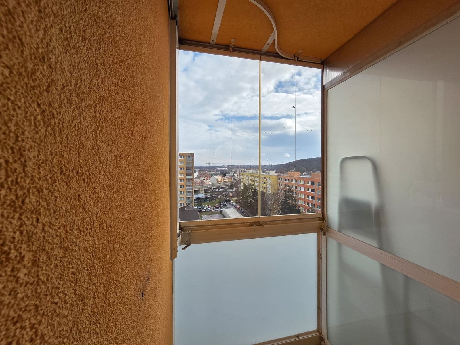 Prenájom bytu 1-izbový 32 m², sídl. Hůrka, Kralupy nad Vltavou, Středočeský kraj Prenájom bytu 1-izbový 32 m², sídl. Hůrka, Kralupy nad Vltavou, Středočeský kraj