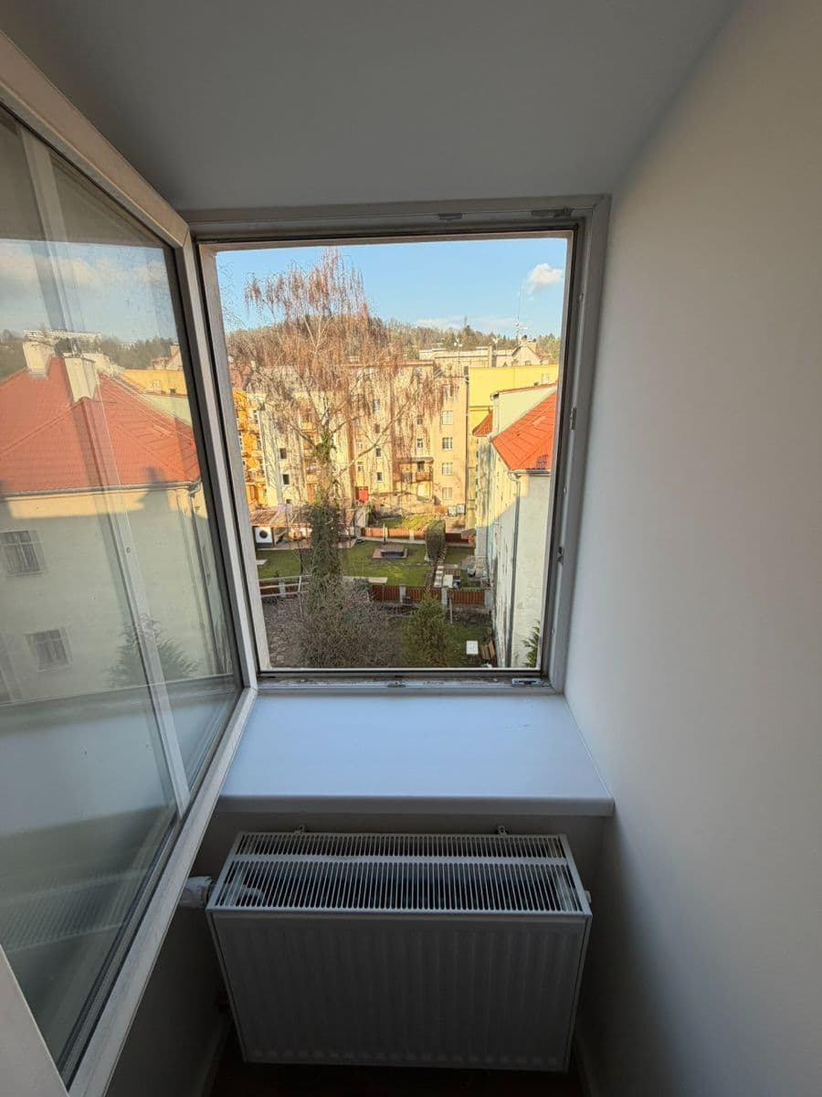 Prenájom bytu 2-izbový 50 m², Alešova, Ústí nad Labem, Ústecký kraj Prenájom bytu 2-izbový 50 m², Alešova, Ústí nad Labem, Ústecký kraj