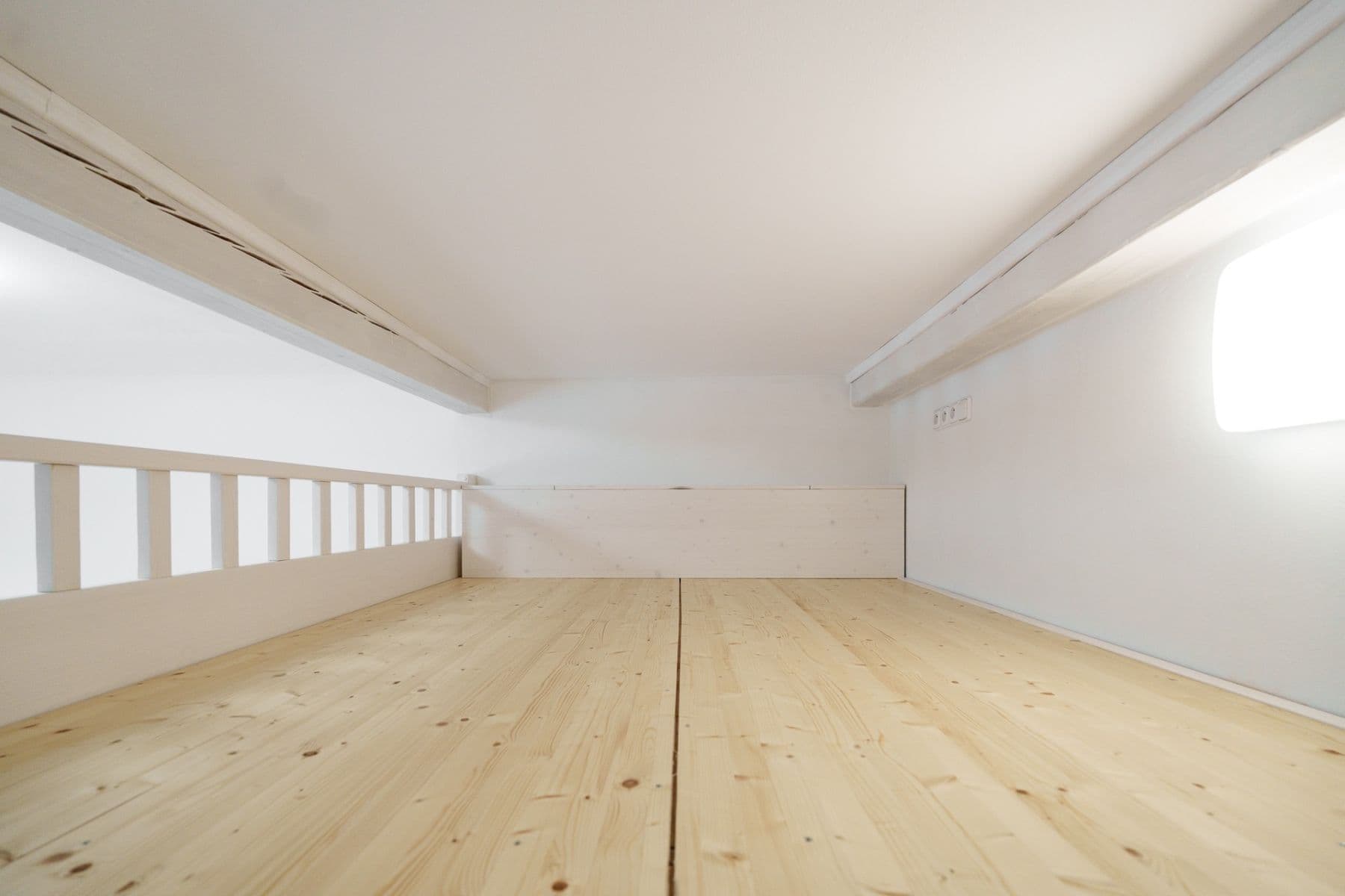 Prenájom bytu 1-izbový 41 m², Keplerova, Praha, Praha Prenájom bytu 1-izbový 41 m², Keplerova, Praha, Praha