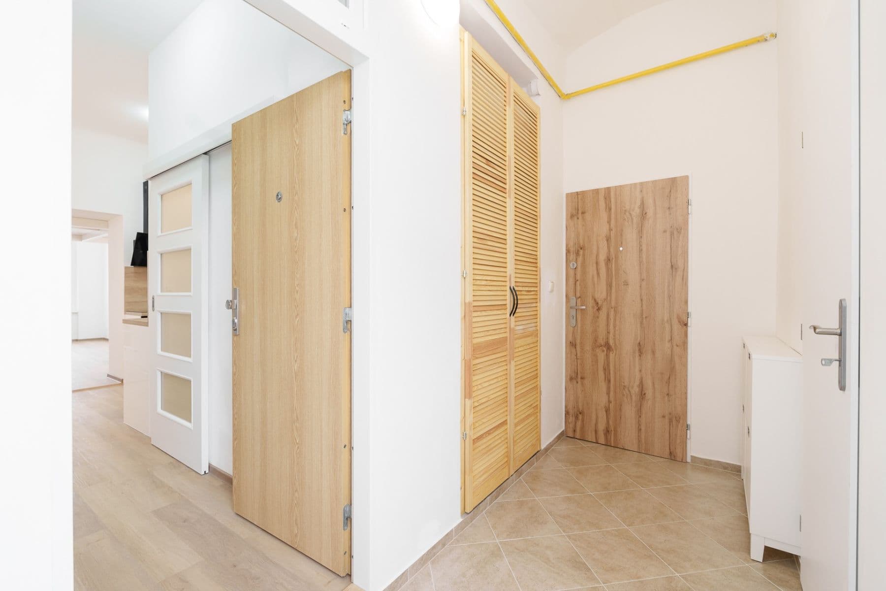 Prenájom bytu 1-izbový 41 m², Keplerova, Praha, Praha Prenájom bytu 1-izbový 41 m², Keplerova, Praha, Praha
