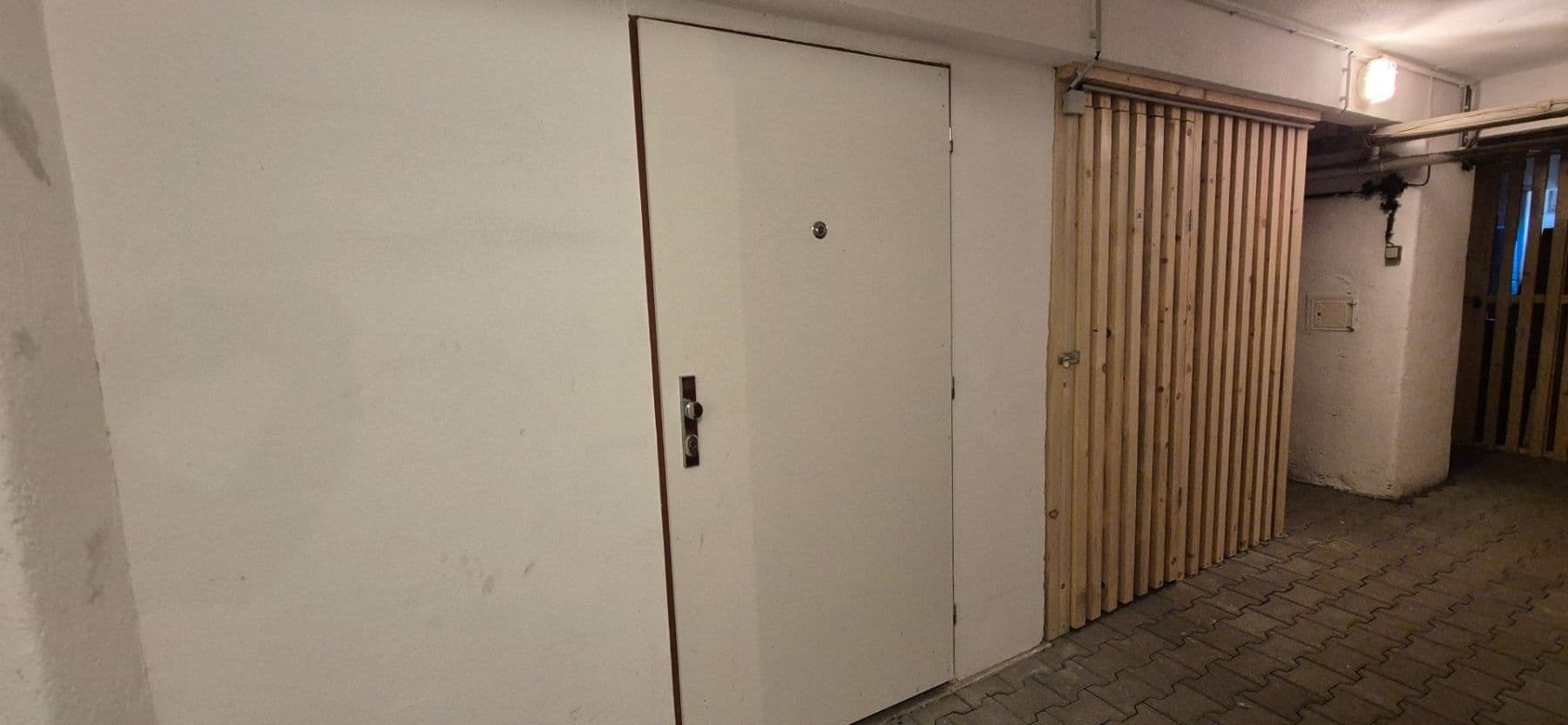 Predaj bytu 1-izbový 37 m², Prouzova, Praha, Praha Predaj bytu 1-izbový 37 m², Prouzova, Praha, Praha