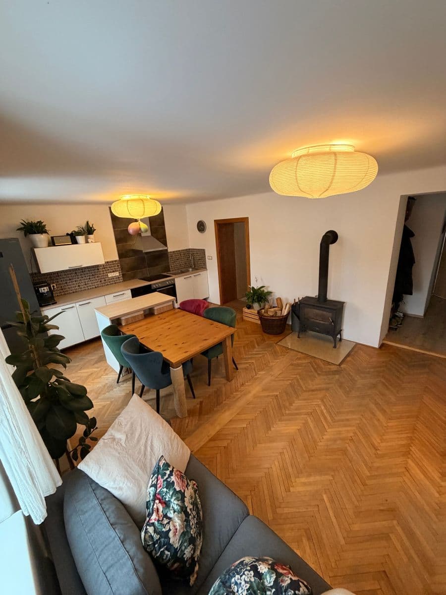 Predaj bytu 3-izbový 85 m², Držkov, Liberecký kraj Predaj bytu 3-izbový 85 m², Držkov, Liberecký kraj
