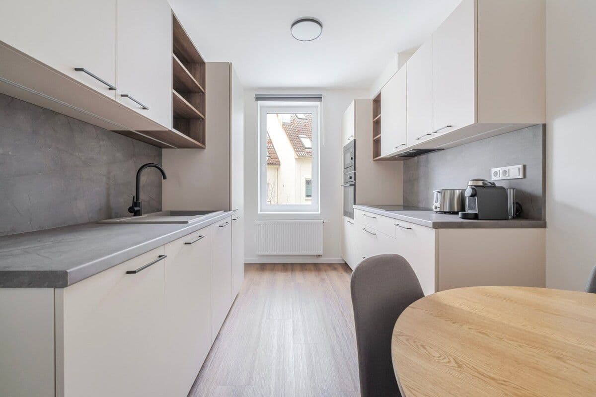 Prenájom bytu 43 m², Na Mokřině, Praha, Praha Prenájom bytu 43 m², Na Mokřině, Praha, Praha