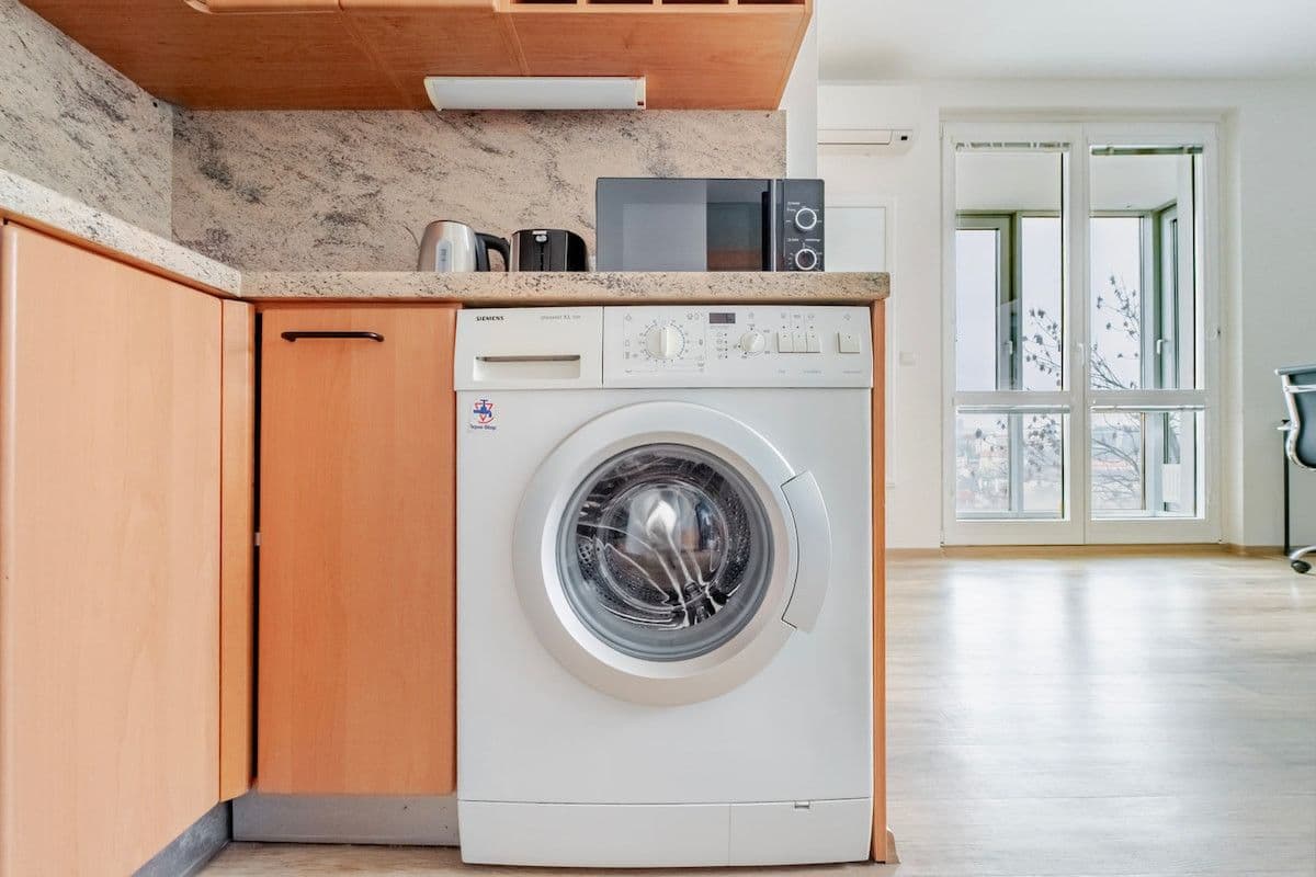 Prenájom bytu 60 m², U Zvonařky g, Praha, Praha Prenájom bytu 60 m², U Zvonařky g, Praha, Praha