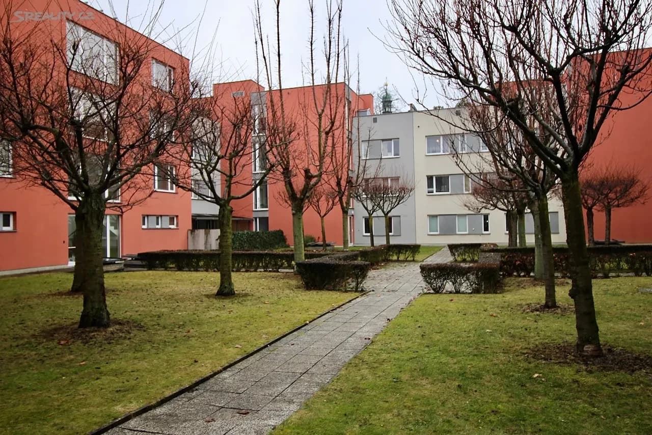 Predaj bytu 2-izbový 57 m², Nad Šestikopy, Praha, Praha Predaj bytu 2-izbový 57 m², Nad Šestikopy, Praha, Praha