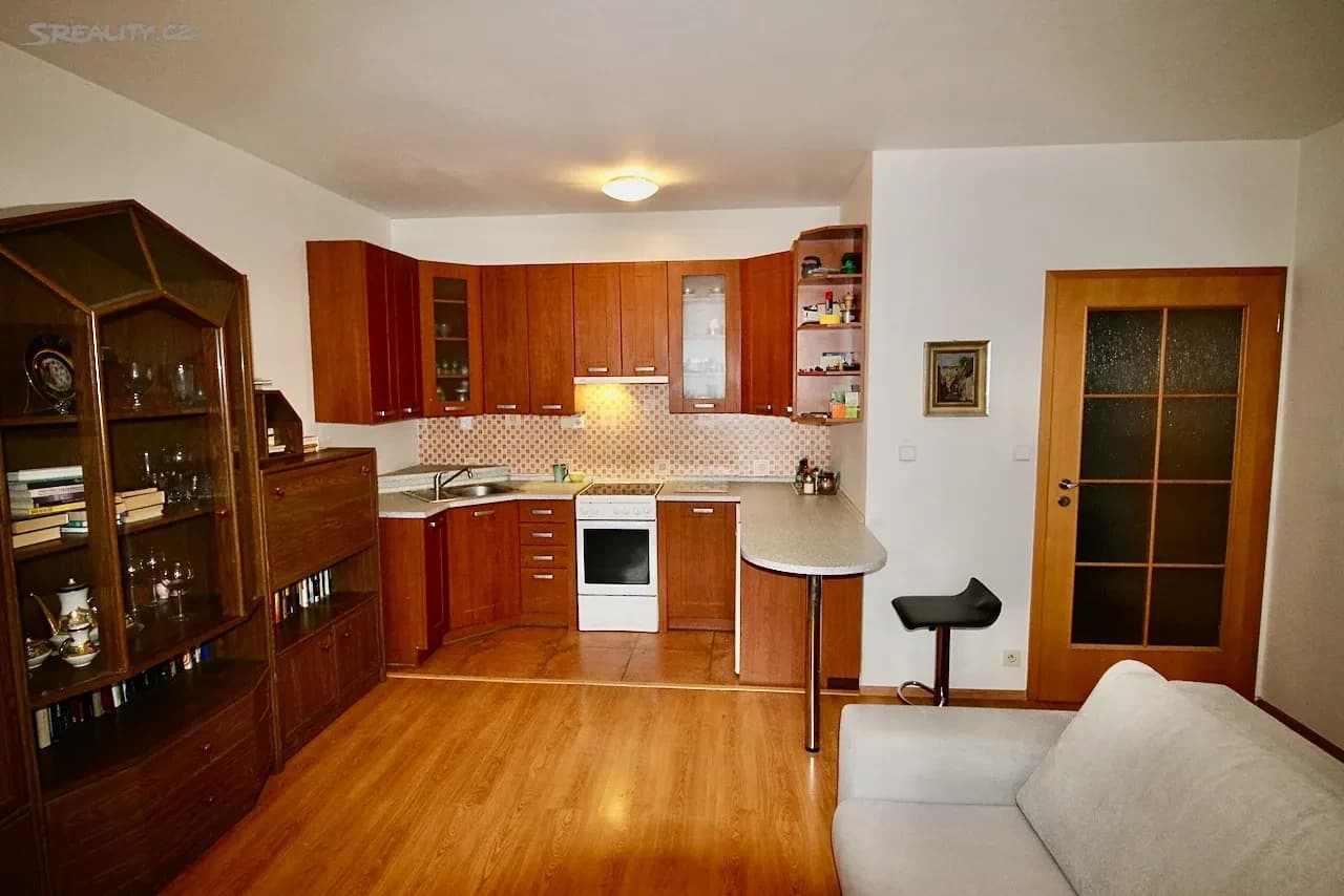 Predaj bytu 2-izbový 57 m², Nad Šestikopy, Praha, Praha Predaj bytu 2-izbový 57 m², Nad Šestikopy, Praha, Praha