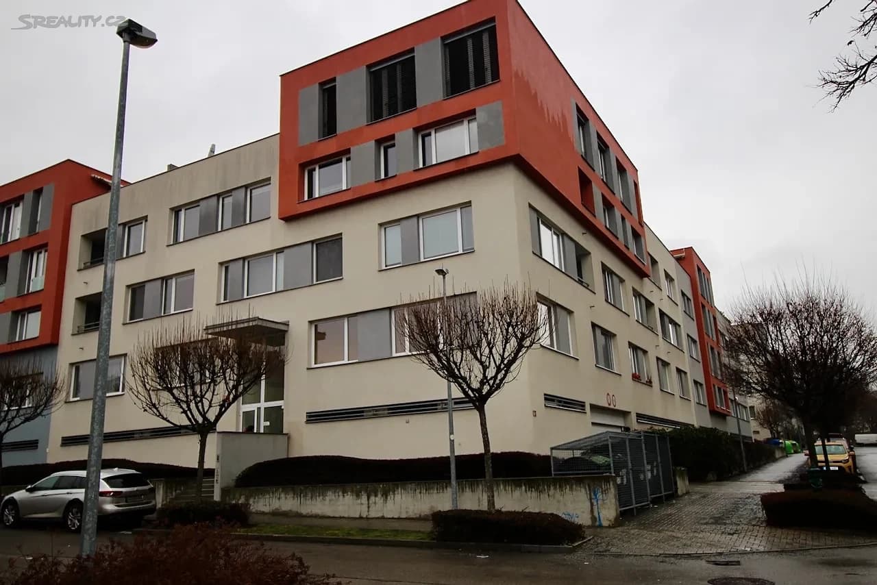 Predaj bytu 2-izbový 57 m², Nad Šestikopy, Praha, Praha Predaj bytu 2-izbový 57 m², Nad Šestikopy, Praha, Praha